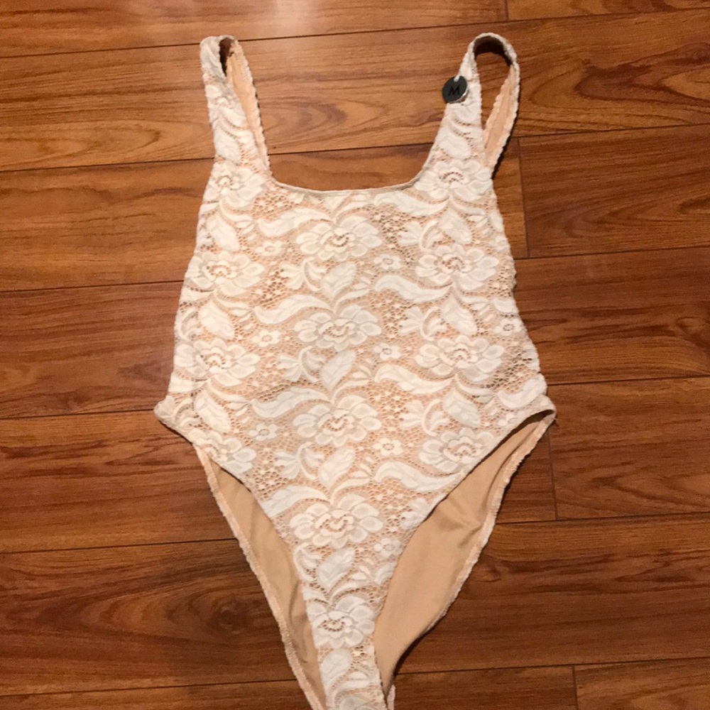 Forever 21 one piece bathing suit